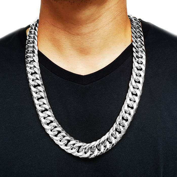 21mm Cuban Link Chain. Available in gold, silver and stainless steel. 70cm, 75cm and 90cm