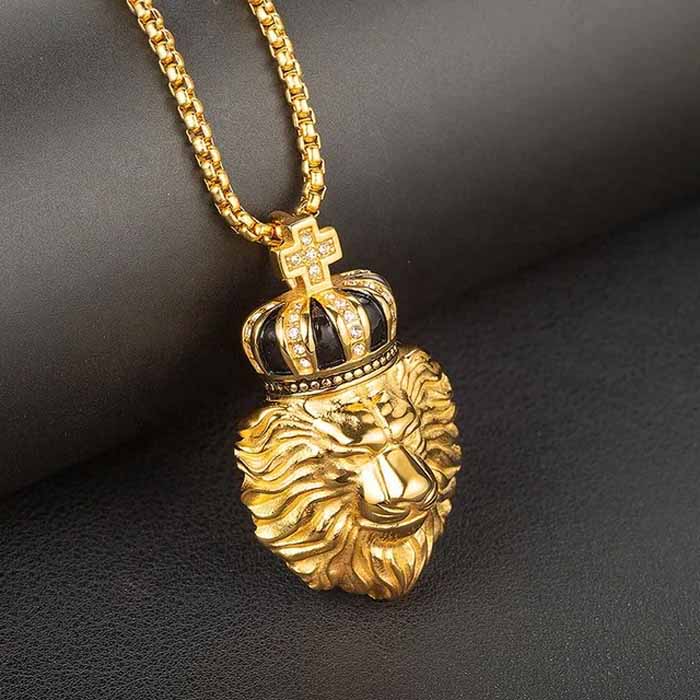 amanofsteel.co.za, a man of steel, lion pendant, gold, bling, ice