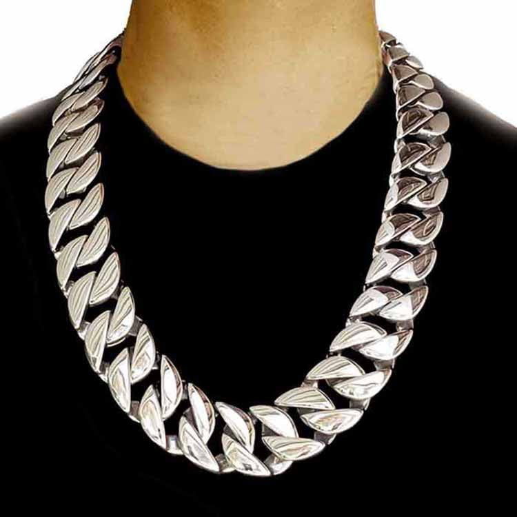 32mm Cuban Link Chain in gold and silver 60cm, 75cm, 90cm and 100cm available